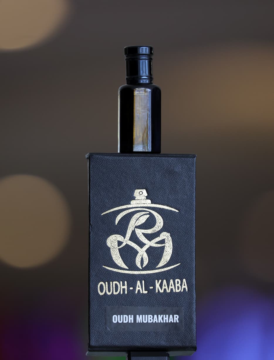 Oudh Husseni Attar by Oudh Al Kaaba